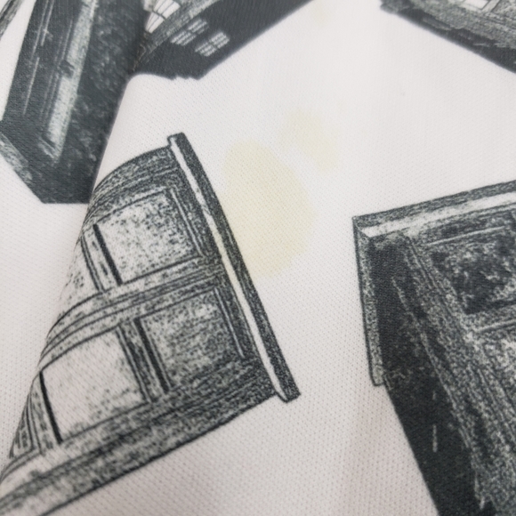 Doctor Who TARDIS Skirt - Picture 7 of 7